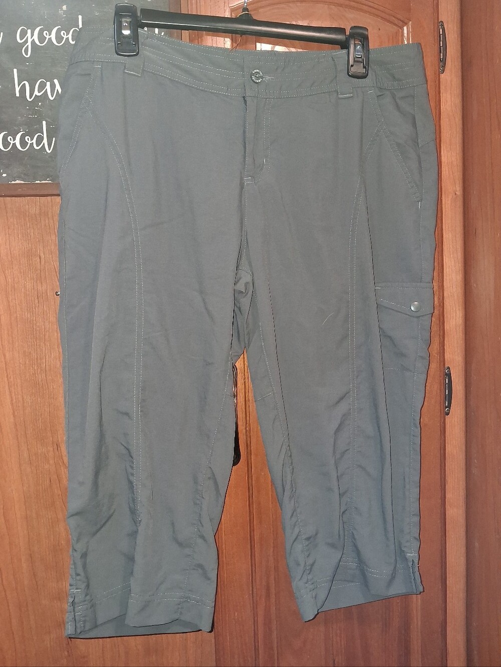 Cilumbia Womens Gray Casual Cargo Capris - Lightweight Comfort Size 12